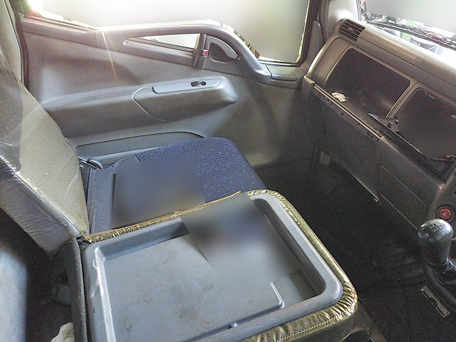 三菱ふそうキャンタークレーン付小型（2t・3t）[写真26]