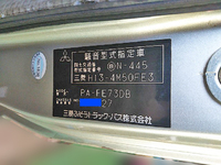 三菱ふそうキャンタークレーン付小型（2t・3t）[写真32]