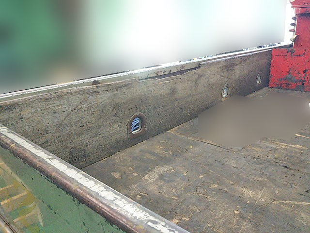 三菱ふそうキャンタークレーン付小型（2t・3t）[写真08]