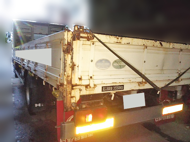 日野レンジャー平ボディ中型（4t）[写真03]