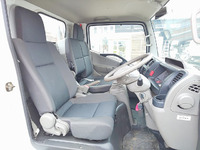 三菱ふそうキャンターガッツ平ボディ小型（2t・3t）[写真31]