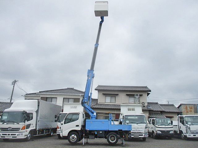 日野デュトロ高所作業車小型（2t・3t）[写真14]