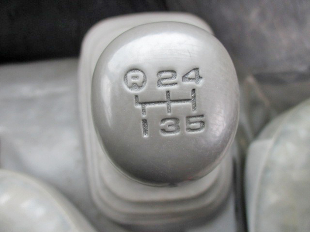 日野デュトロ高所作業車小型（2t・3t）[写真26]