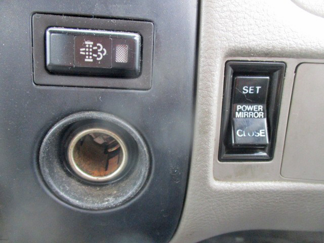 日野デュトロ高所作業車小型（2t・3t）[写真28]