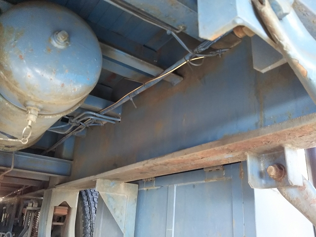 輸送機工業その他の車種トレーラー（セミトレーラー）大型（10t）[写真24]