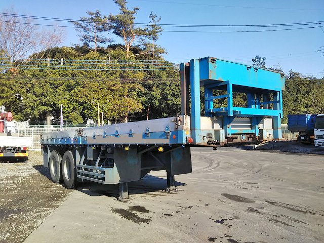 輸送機工業その他の車種トレーラー（セミトレーラー）大型（10t）[写真03]