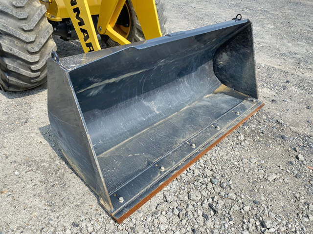 ヤンマータイヤショベル（ホイルローダー）[写真15]