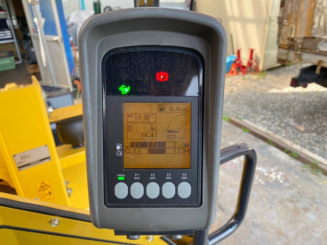 ヤンマータイヤショベル（ホイルローダー）[写真28]