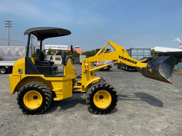 ヤンマータイヤショベル（ホイルローダー）[写真09]