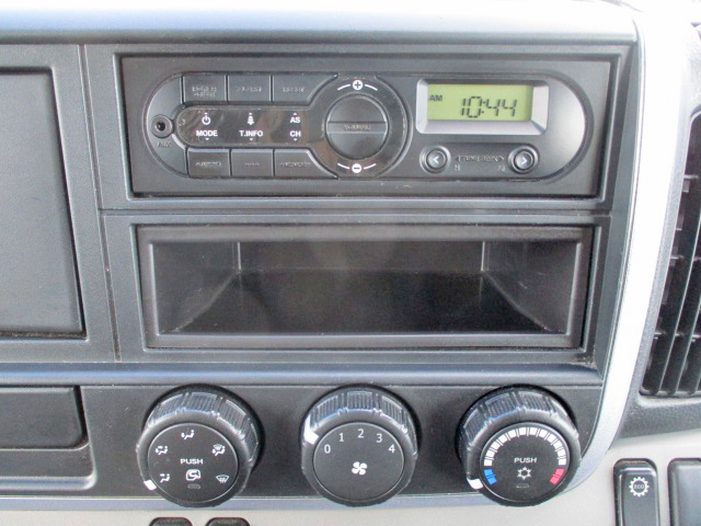 三菱ふそうキャンター幌車小型（2t・3t）[写真23]