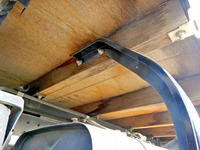 三菱ふそうキャンター平ボディ小型（2t・3t）[写真16]