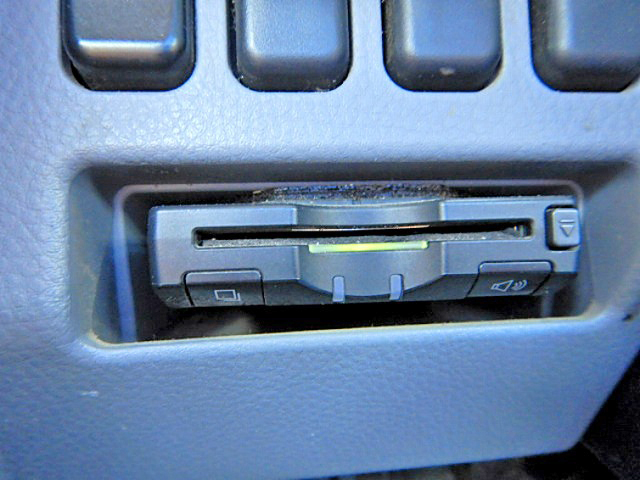 三菱ふそうキャンター平ボディ小型（2t・3t）[写真26]