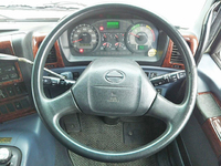 日野プロフィアトレーラーヘッド（トラクターヘッド）大型（10t）[写真34]