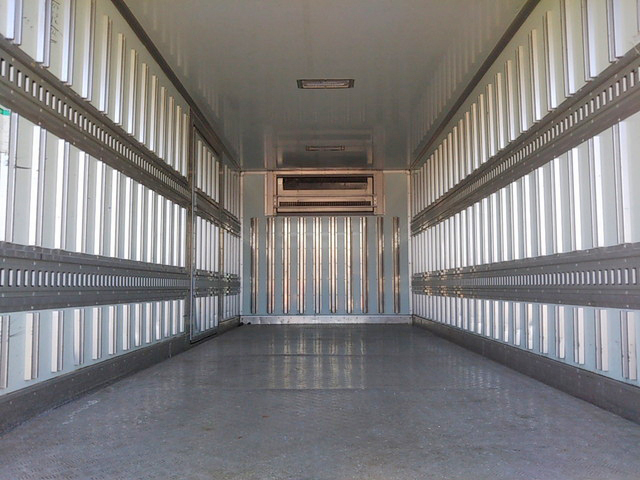 日野レンジャー冷凍車（冷蔵車）中型（4t）[写真11]