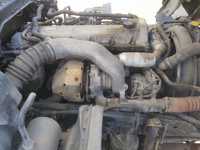 日野レンジャー冷凍車（冷蔵車）中型（4t）[写真24]