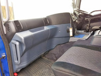 日野プロフィアアルミウイング大型（10t）[写真33]