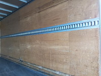 トヨタダイナアルミバン小型（2t・3t）[写真12]