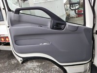 トヨタダイナアルミバン小型（2t・3t）[写真28]