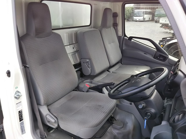 トヨタダイナアルミバン小型（2t・3t）[写真31]