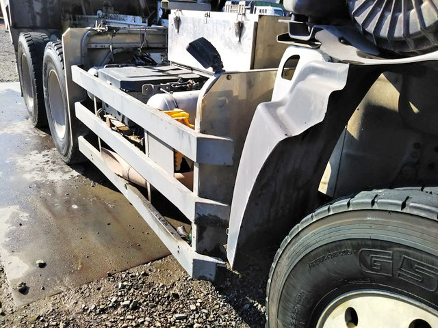 日野プロフィアダンプ大型（10t）[写真15]