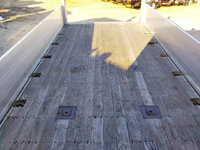 UDトラックスコンドルアルミブロック中型（4t）[写真14]