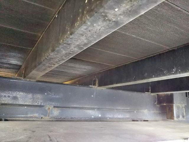 UDトラックスコンドルアルミブロック中型（4t）[写真21]