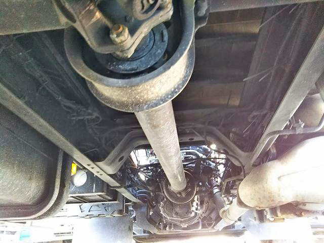 UDトラックスコンドルアルミブロック中型（4t）[写真25]