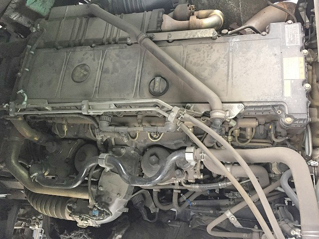 三菱ふそうスーパーグレートスクラップ運搬車大型（10t）[写真16]