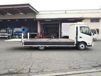 日野デュトロ平ボディ小型（2t・3t）[写真10]