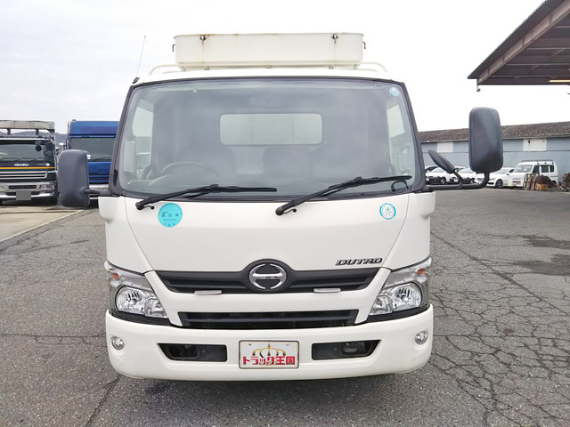 日野デュトロ平ボディ小型（2t・3t）[写真11]