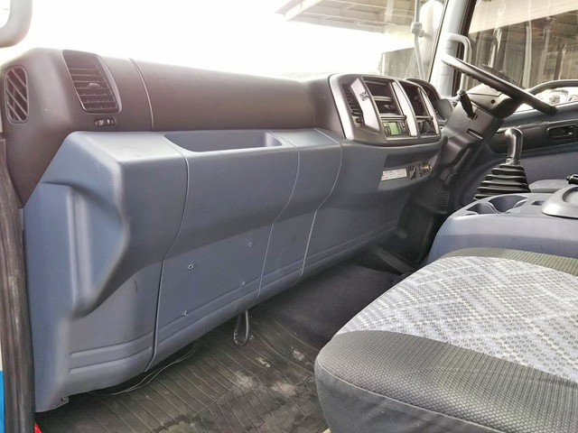 日野レンジャー冷凍車（冷蔵車）中型（4t）[写真33]