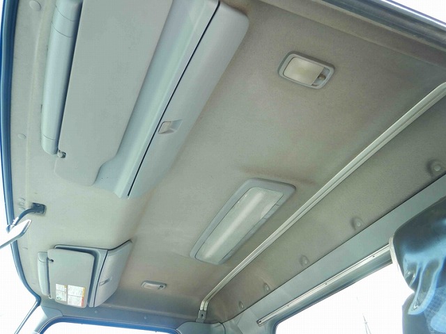 日野レンジャーユニック5段増トン（6t・8t）[写真22]