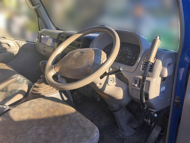 日野デュトロダンプ小型（2t・3t）[写真21]