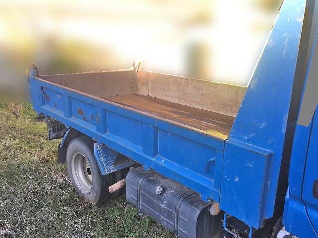 日野デュトロダンプ小型（2t・3t）[写真04]