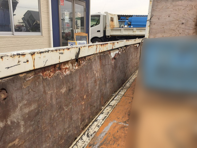 トヨタダイナ平ボディ小型（2t・3t）[写真11]