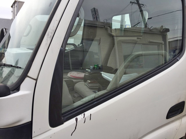 トヨタダイナ平ボディ小型（2t・3t）[写真08]