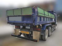 いすゞギガダンプ大型（10t）[写真05]