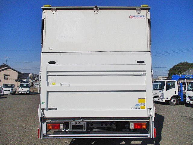 トヨタダイナパネルバン小型（2t・3t）[写真09]