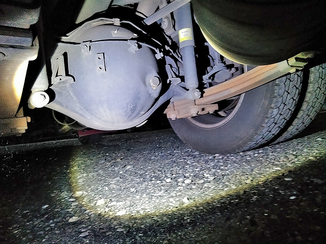 三菱ふそうキャンターダンプ小型（2t・3t）[写真16]