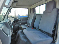 いすゞエルフ平ボディ小型（2t・3t）[写真15]