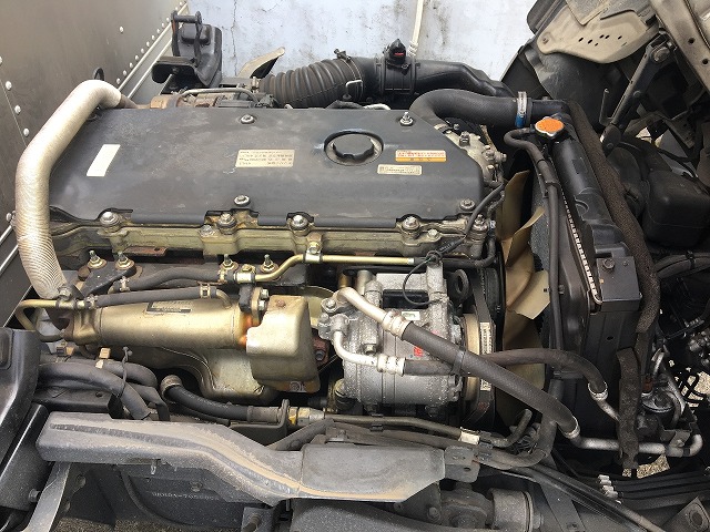 いすゞエルフアルミバン小型（2t・3t）[写真12]