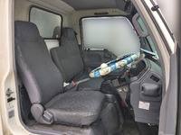 いすゞエルフアルミバン小型（2t・3t）[写真14]