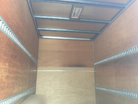 いすゞエルフアルミバン小型（2t・3t）[写真04]