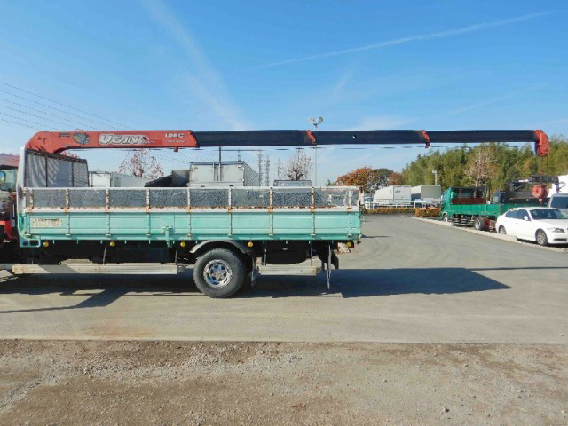 三菱ふそうファイターユニック4段中型（4t）[写真05]