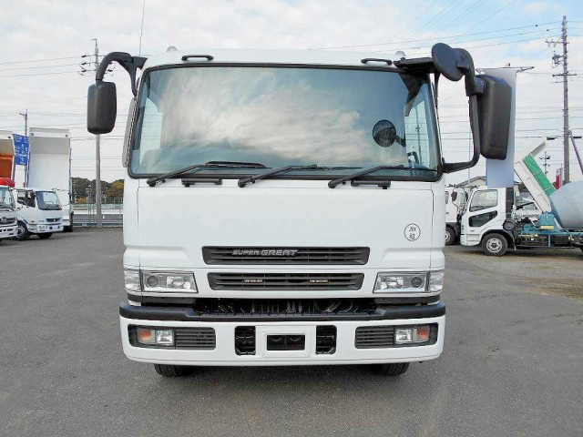 三菱ふそうスーパーグレートセルフクレーン4段大型（10t）[写真11]