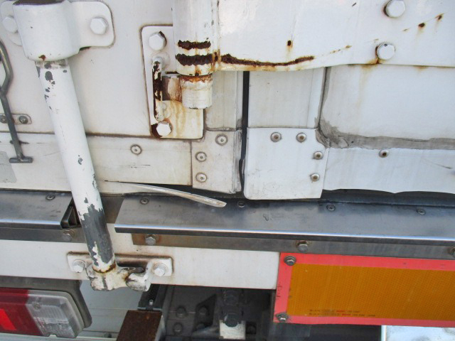 日野デュトロ冷凍車（冷蔵車）小型（2t・3t）[写真15]