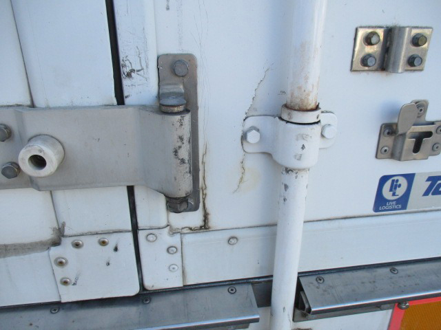 日野デュトロ冷凍車（冷蔵車）小型（2t・3t）[写真16]