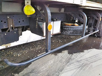 いすゞエルフアルミバン小型（2t・3t）[写真17]