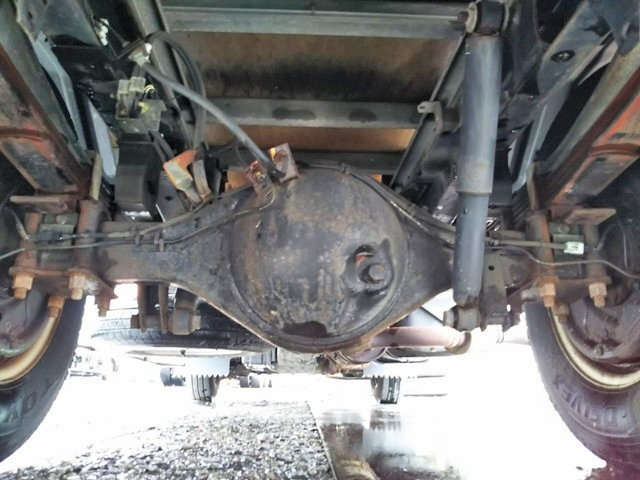 いすゞエルフアルミバン小型（2t・3t）[写真20]