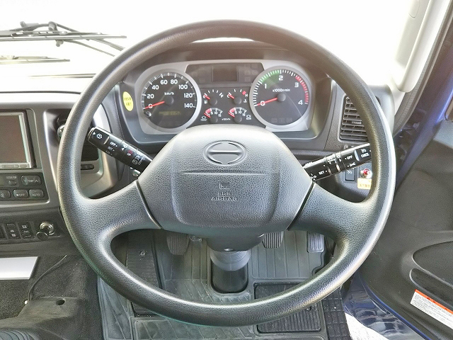 日野レンジャーセルフローダー増トン（6t・8t）[写真37]